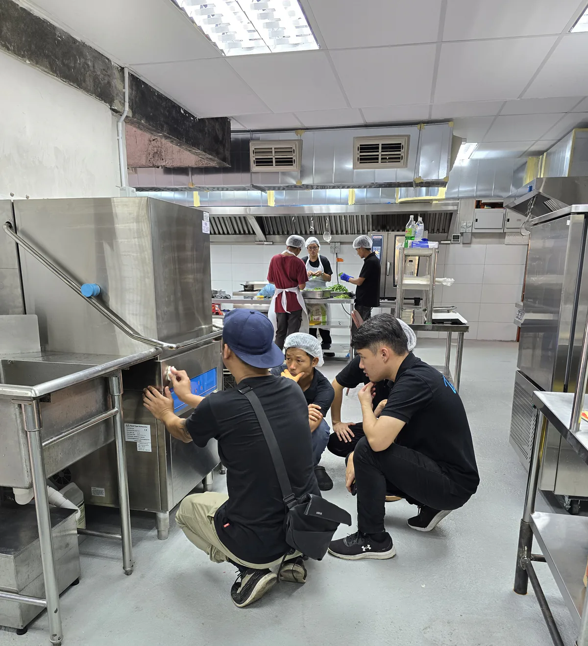 The right commercial dishwasher can reduce the amount of time the staff spend washing manually.
