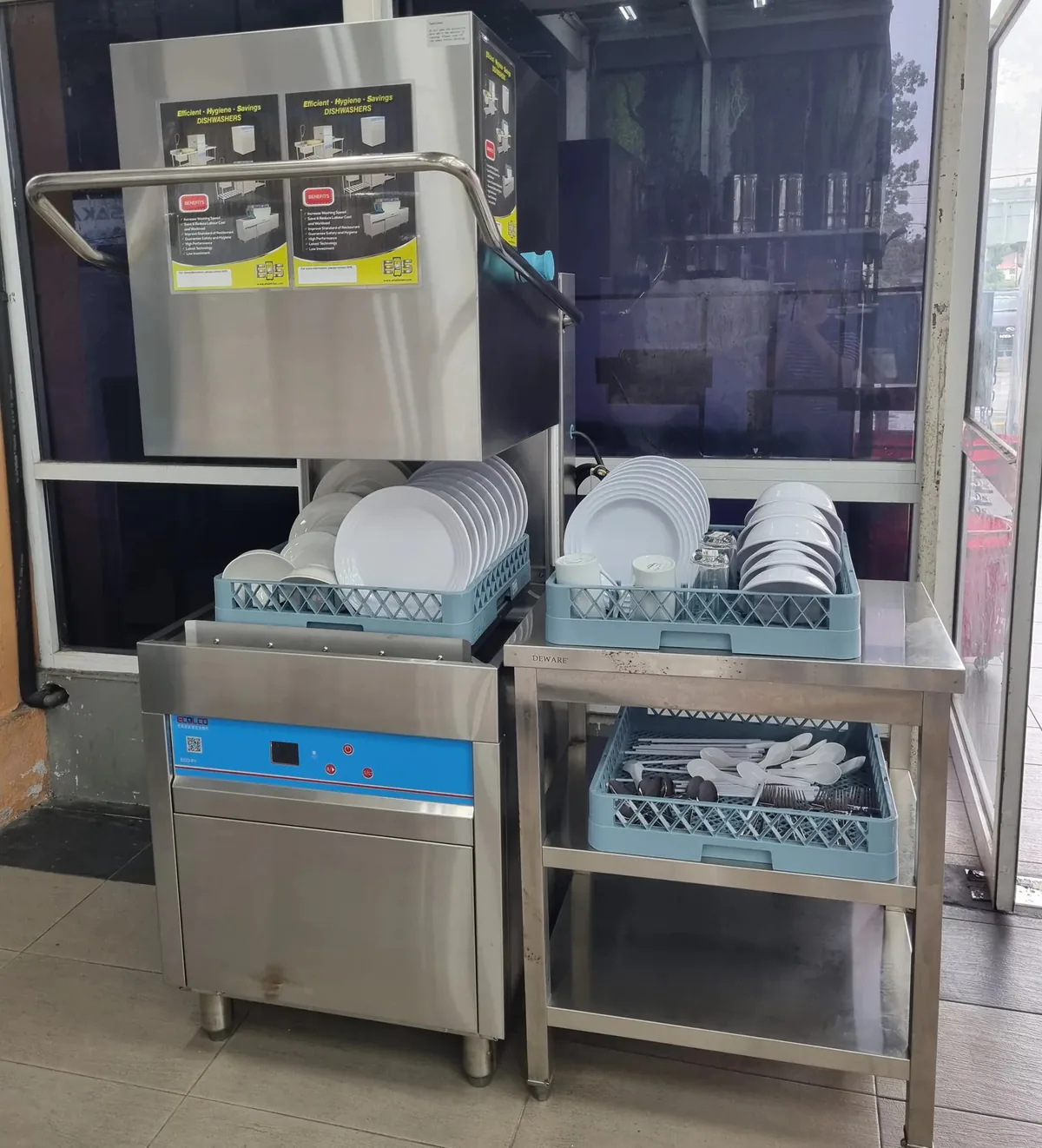 Different commercial dishwasher models can vary in how much water is used per cycle or rack.