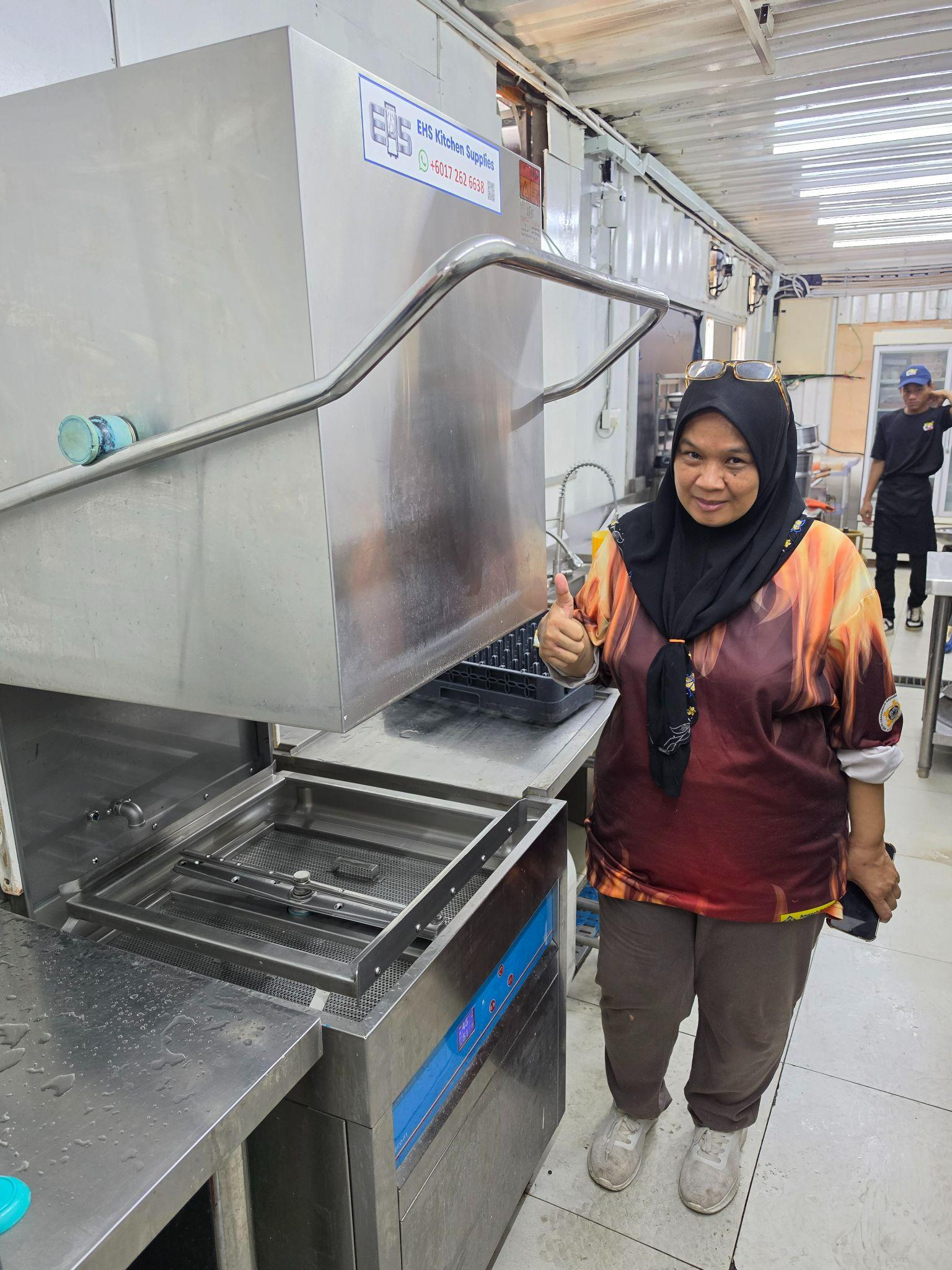 Our team will assess the installation area before recommending a suitable commercial dishwasher.